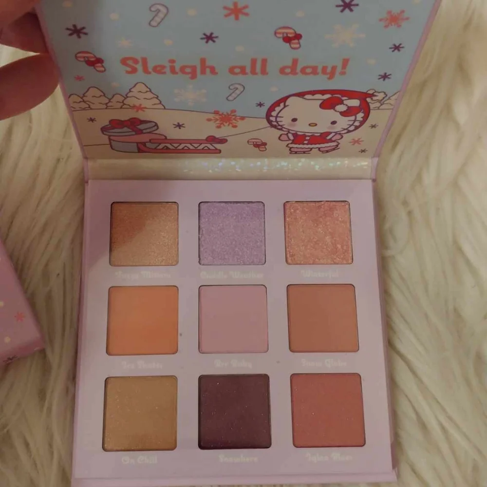 💖FIRM! NWT COLOURPOP X HELLO KITTY AND FRIENDS SNOW MUCH FUN EYESHADOW PALETTE